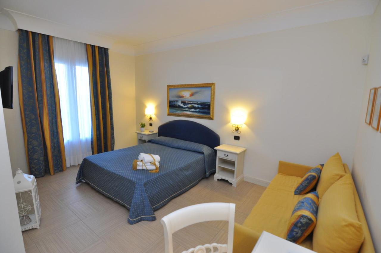 Villa Marcella Room Порто-Чезарео Екстер'єр фото